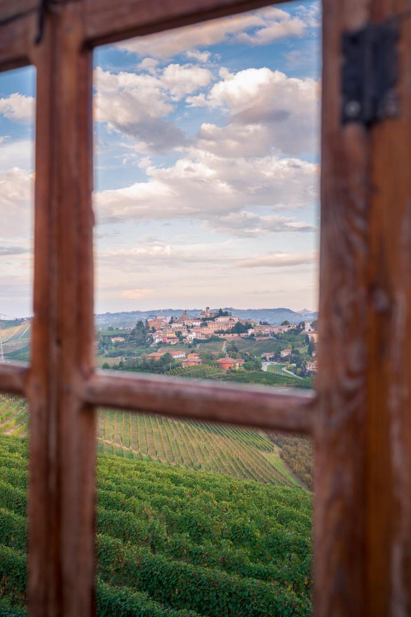 I Quattro Grappoli Bed & Breakfast Neive Exterior photo